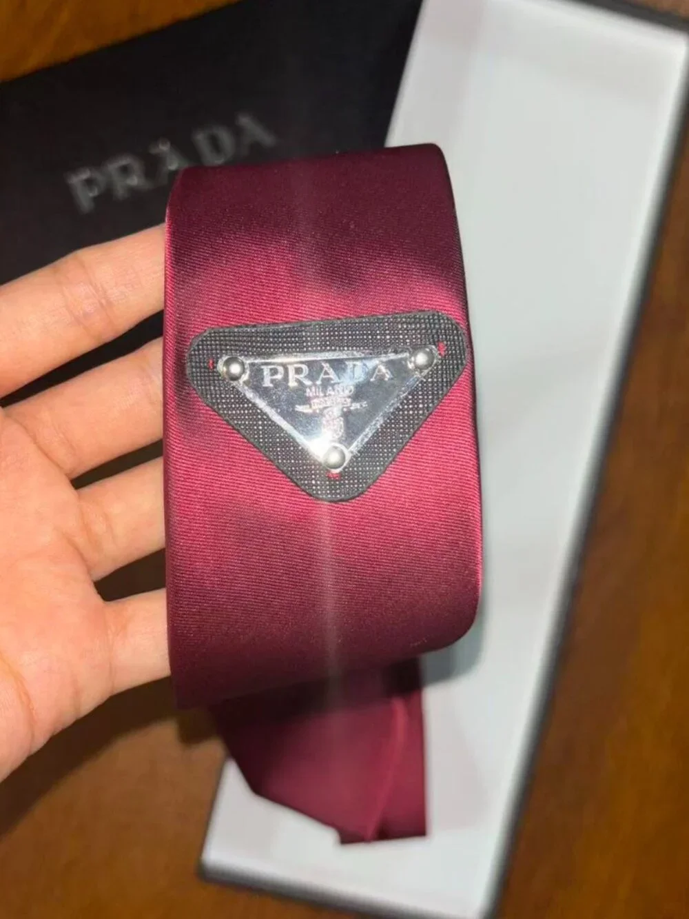 🚀 Prada Red Tie Unisex Gift Box Included (Fast Shipping)